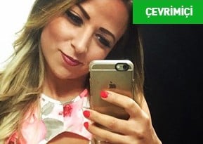 İzmir’de Genç Erkeklerle Konuşmak İsteyen 42’lik Zümra